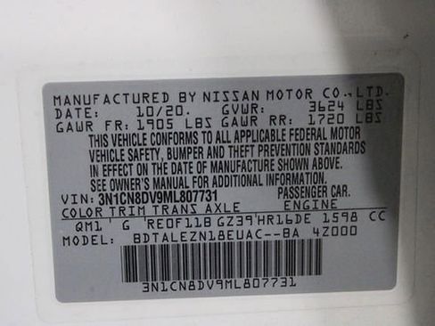 Used 2021 Nissan Versa S image 18