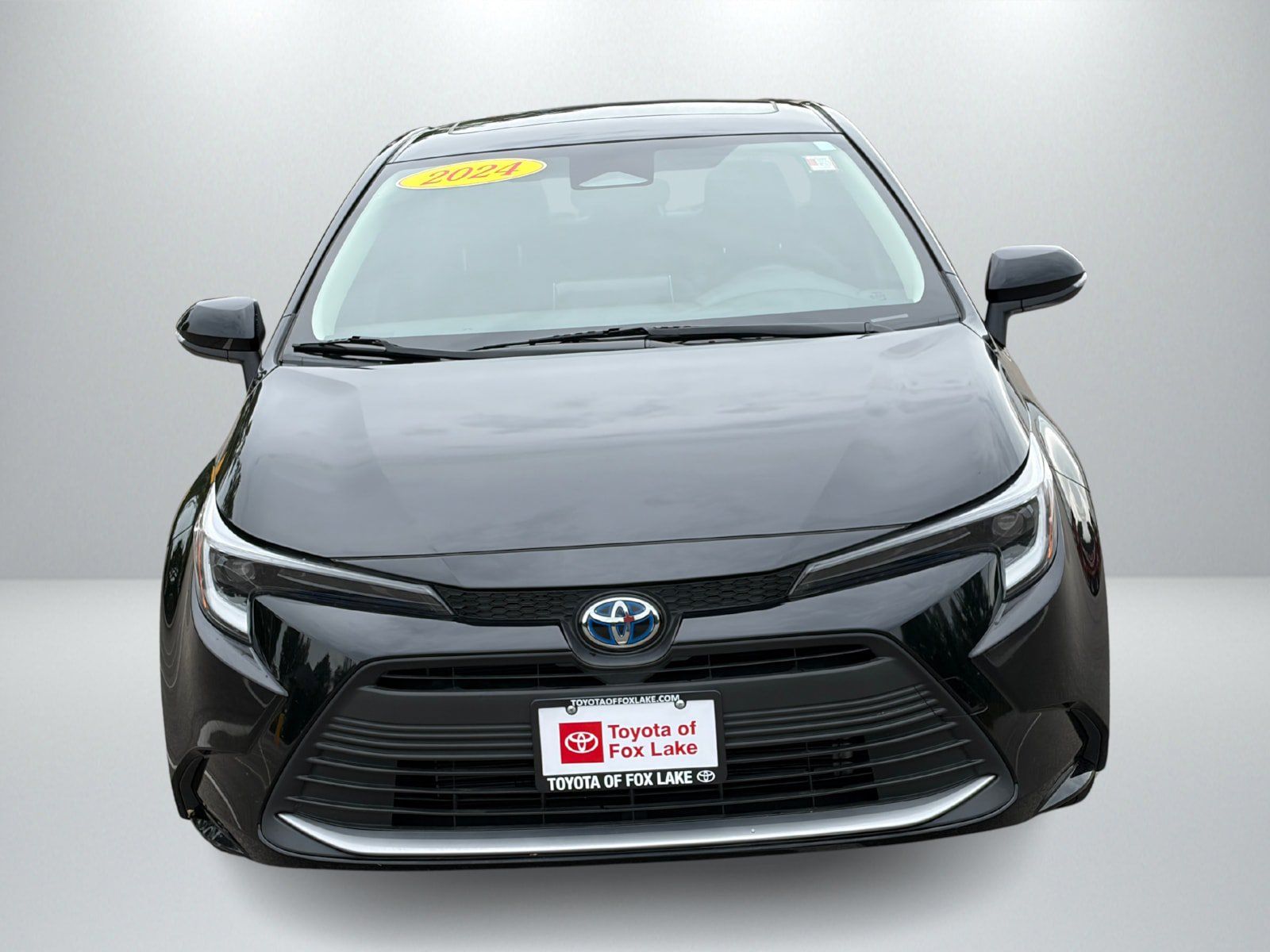 Used 2024 Toyota Corolla XLE FWD image 8