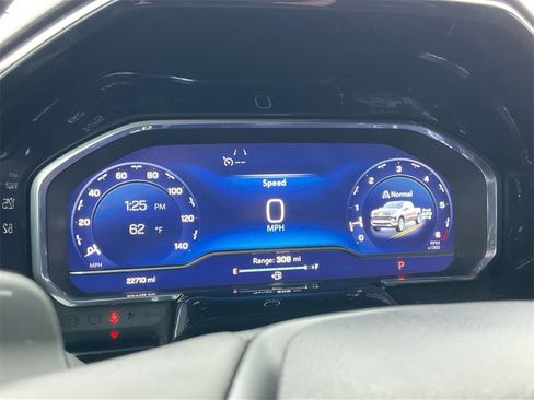 Used 2024 Chevrolet Silverado 1500 LTZ image 18