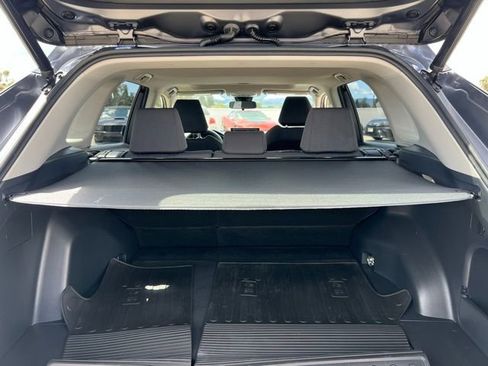 Used 2020 Toyota RAV4 XLE w/ Convenience Package FWD image 44