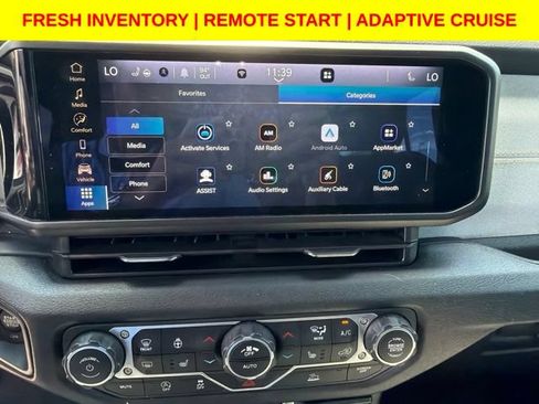 Used 2025 Jeep Wrangler Unlimited Sport AWD/4WD image 25