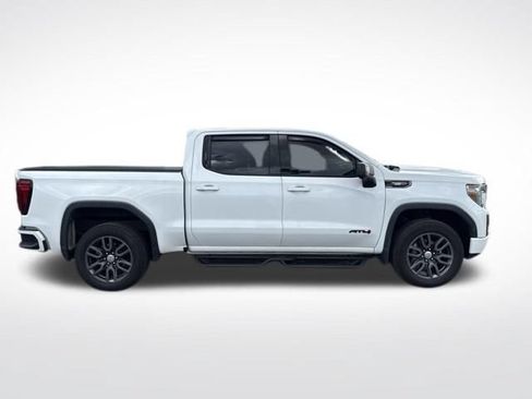 Used 2021 GMC Sierra 1500 AT4 w/ AT4 Value Package AWD/4WD image 8