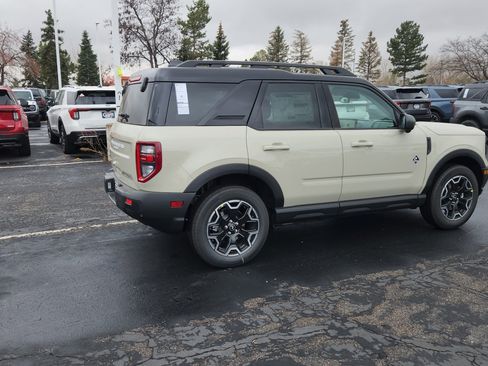 New 2025 Ford Bronco Sport Outer Banks w/ Outer Banks Tech Package+ image 13