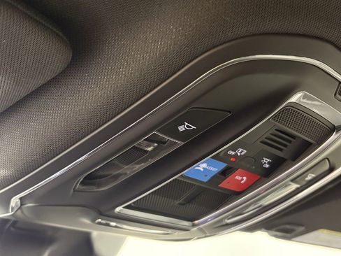 Used 2025 Jeep Grand Cherokee L Laredo image 24