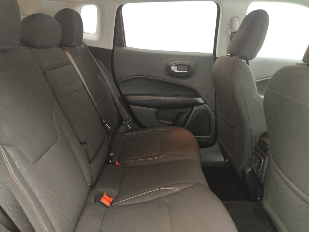 Used 2018 Jeep Compass Sport AWD/4WD image 19