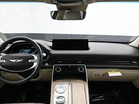 Used 2022 Genesis GV80 2.5T w/ Prestige Package 04 image 21