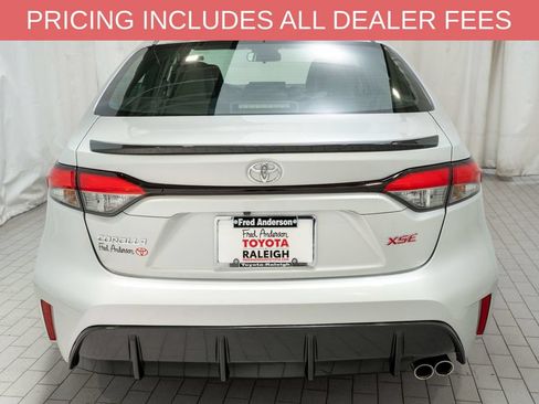 Used 2023 Toyota Corolla XSE FWD image 4