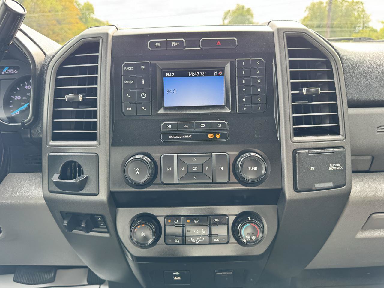Used 2020 Ford F550 2WD Regular Cab Super Duty image 18