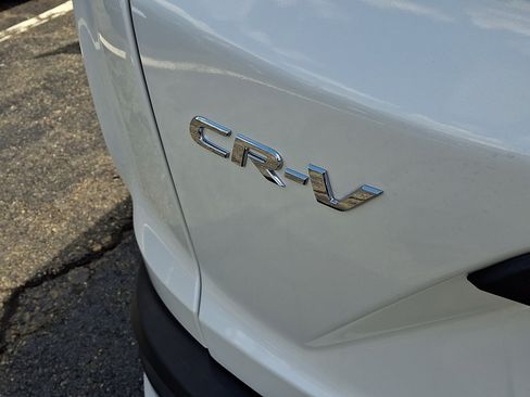 Used 2020 Honda CR-V LX image 31