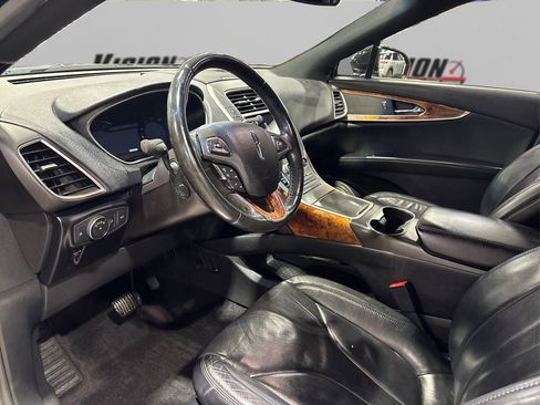 Used 2017 Lincoln MKX Reserve image 9