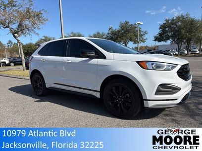 Used 2022 Ford Edge SE w/ Black Appearance Package