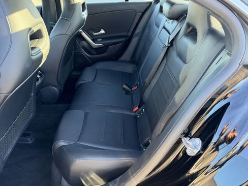 Used 2020 Mercedes-Benz CLA 250 CLA 250 image 31