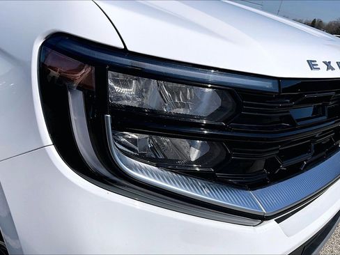 Used 2021 Ford F150 Lariat w/ Equipment Group 502A High image 28