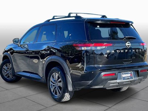 New 2026 Nissan Pathfinder SV image 12