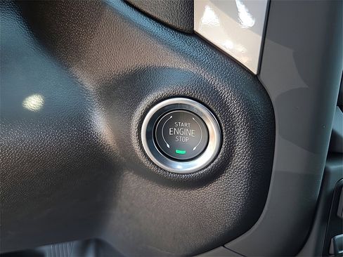 New 2026 GMC Sierra 1500 Pro w/ Pro Value Package image 16