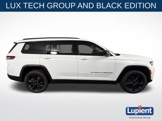 Used 2023 Jeep Grand Cherokee L Limited w/ Luxury Tech Group II AWD/4WD video 3