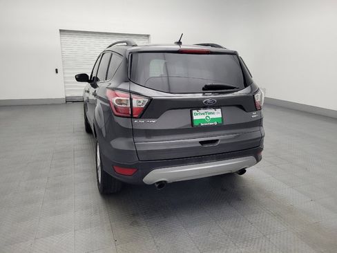 Used 2018 Ford Escape SE image 6