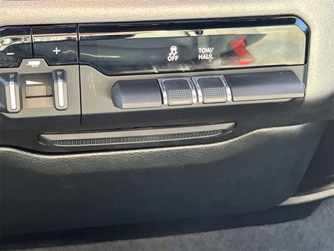 Used 2024 RAM 1500 Big Horn image 27