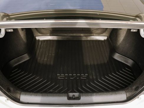 Used 2018 Honda Civic EX-T image 27