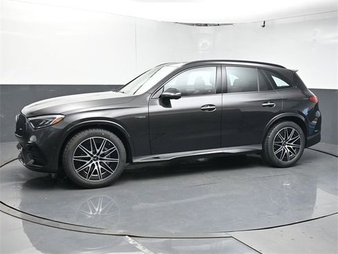 New 2025 Mercedes-Benz GLC 43 AMG 4MATIC image 4