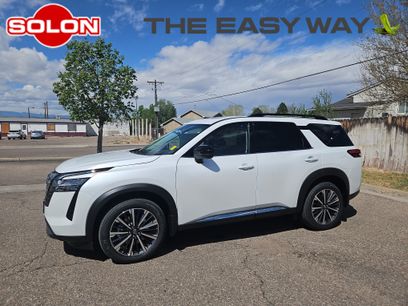 New 2026 Nissan Pathfinder Platinum