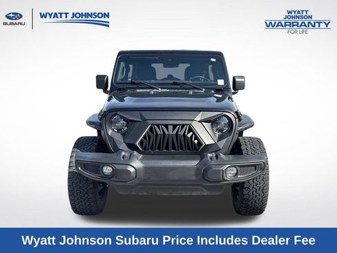 Used 2024 Jeep Wrangler Unlimited Sahara AWD/4WD image 9