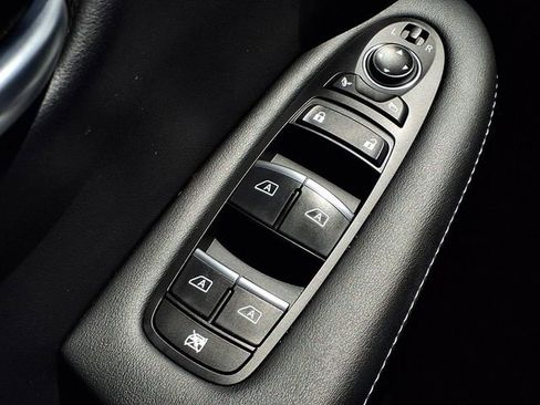 Used 2024 INFINITI QX50 Luxe image 25