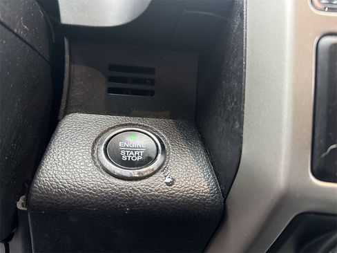 Used 2019 Ford F150 Lariat w/ Equipment Group 502A Luxury image 28