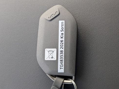 New 2026 Kia Sorento LX FWD image 34