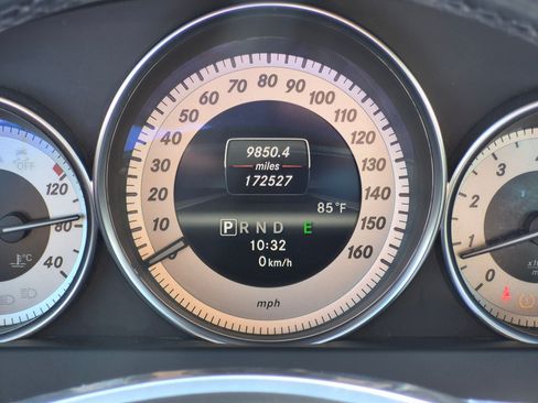 Used 2013 Mercedes-Benz C 250 Sedan image 21