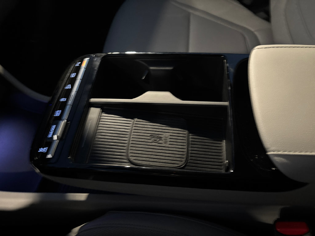 New 2026 Hyundai Tucson Limited FWD image 24