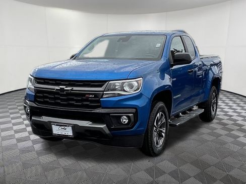 Used 2021 Chevrolet Colorado Z71 w/ Safety Package image 3