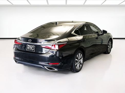 Used 2020 Lexus ES 350 w/ Premium Package image 4