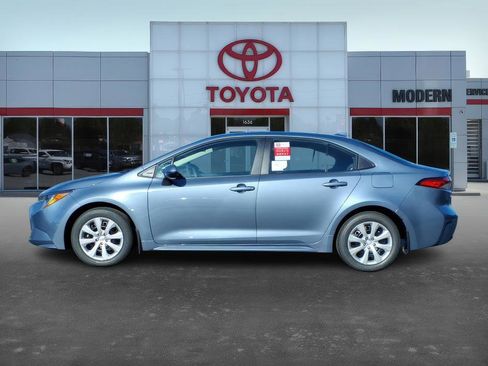 New 2026 Toyota Corolla LE image 3