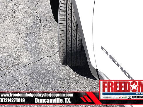 New 2026 Jeep Cherokee Overland AWD/4WD image 42