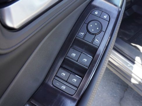 Used 2026 Nissan Rogue SV FWD image 15