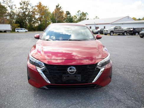 Used 2024 Nissan Sentra SV image 9