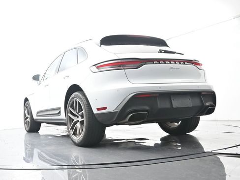 Certified 2023 Porsche Macan AWD/4WD image 44