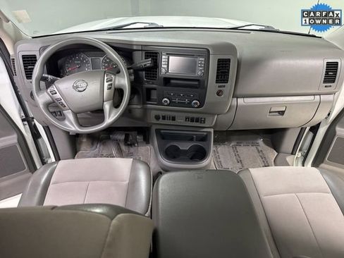 Used 2019 Nissan NV 3500 SV w/ Navigation Package image 10