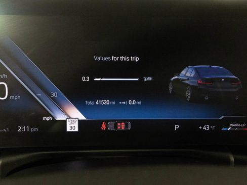 Used 2023 BMW 330i xDrive Sedan w/ Driving Assistance Package image 31