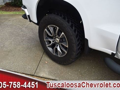 Used 2020 Chevrolet Silverado 1500 RST image 13