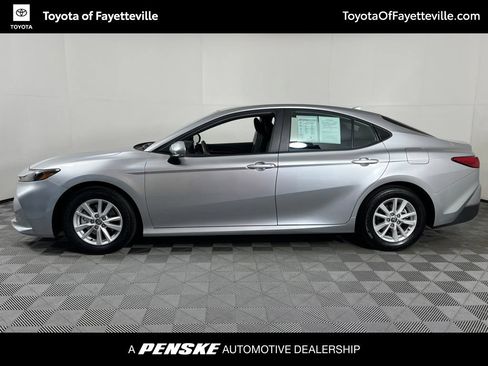 Used 2026 Toyota Camry LE FWD image 14