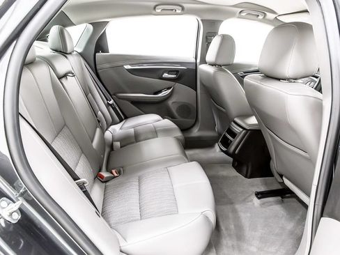 Used 2018 Chevrolet Impala LS FWD image 34