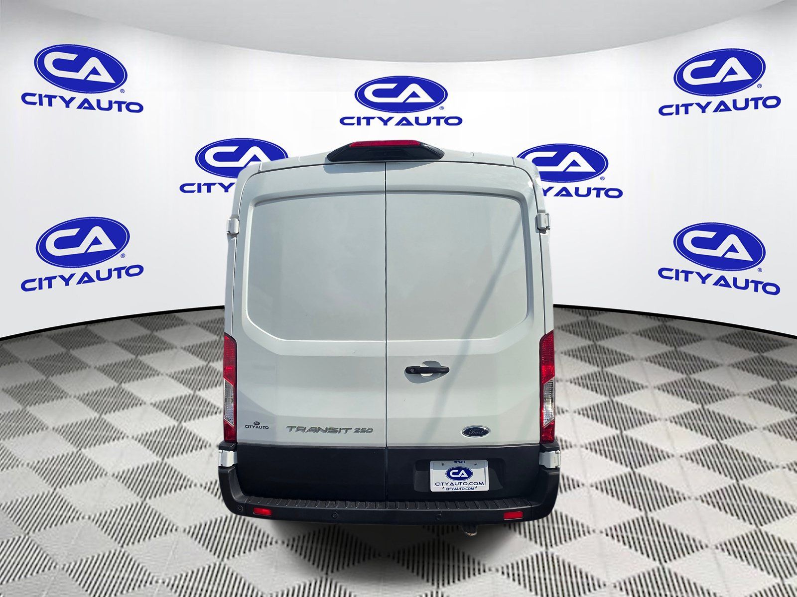 Used 2023 Ford Transit 250 Medium Roof w/ Load Area Protection Package RWD image 5