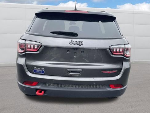 Used 2024 Jeep Compass Trailhawk image 4