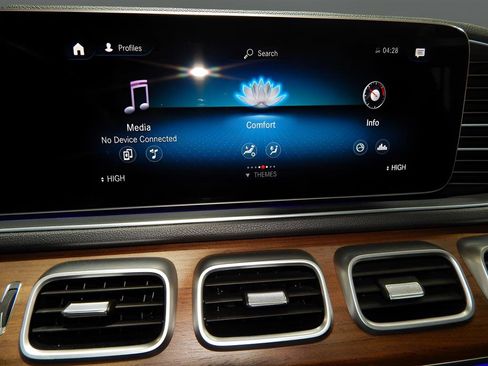 Used 2022 Mercedes-Benz GLE 450 GLE 450 w/ Revised AMG Line Exterior image 22