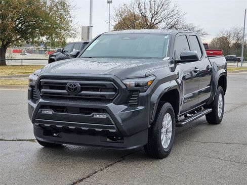 New 2025 Toyota Tacoma SR5 w/ Blackout Package (GST) image 2