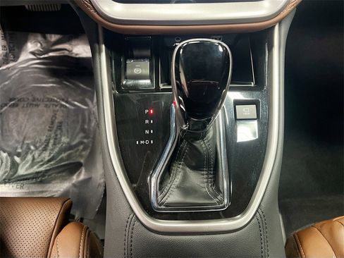 Used 2025 Subaru Outback Touring XT w/ Popular Package #2 image 17