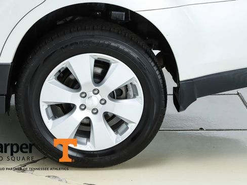 Used 2011 Subaru Outback 2.5i Premium image 43