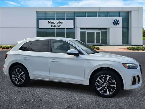 Used 2023 Audi Q5 2.0T Premium Plus w/ Premium Plus Package image 3